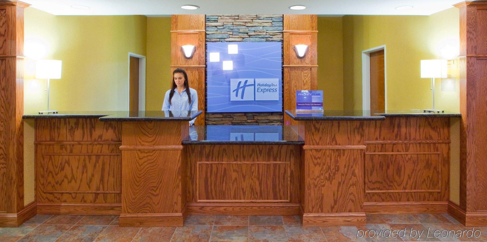 Holiday Inn Express Hotel & Suites Weston By Ihg Buitenkant foto
